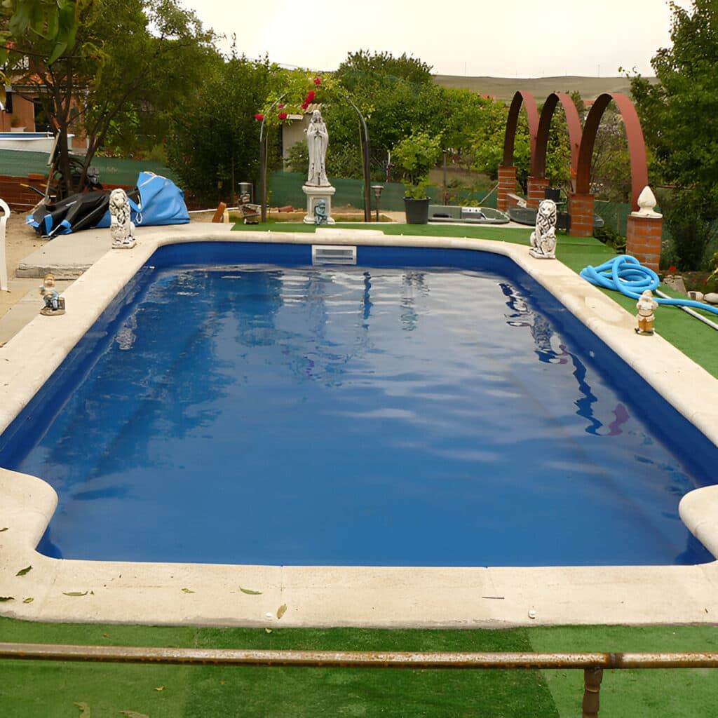 PISCINA CRETA - 7.25 x 3.50 x 1.05 / 1.70 M - Imagen 1